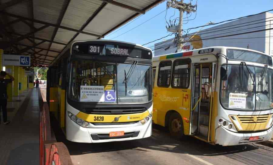 Prefeitura anuncia programa Domingos da Dignidade para ofertar gratuidade do transporte público na época natalina